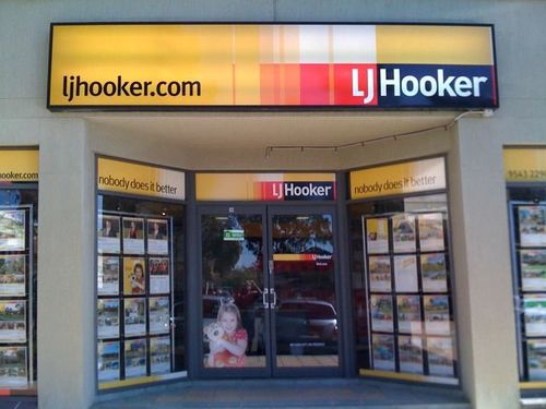 LJHookerMenai.jpg