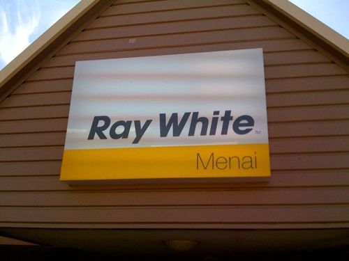 RayWhiteMenai.jpg